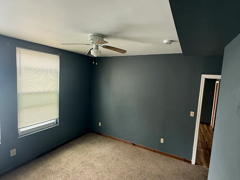 273-275 Rivet St #2W — Photo 4