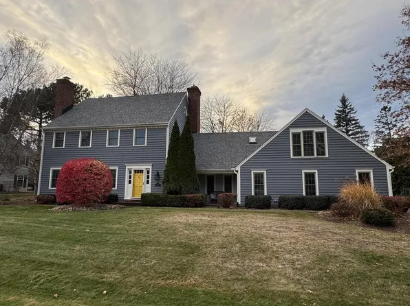 9719 North Lamplighter LANE, Mequon, WI 53092
