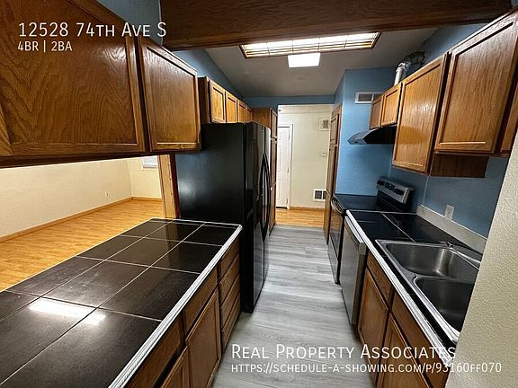 4th image of 12528 74th Ave S