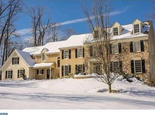 19 Great Woods Ln, Malvern, PA 19355