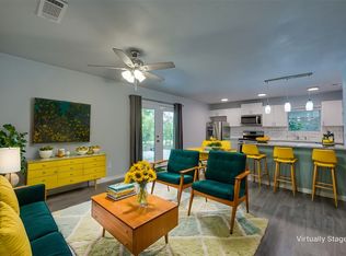 906 Foxe Basin Dr, Garland, TX 75040