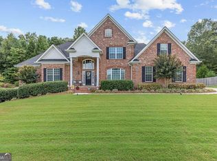 1599 Holly Ridge Dr, Loganville, GA 30052