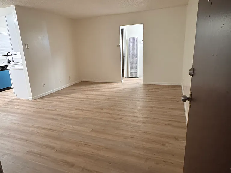 5075 Atlantic Ave #104 — Photo 7