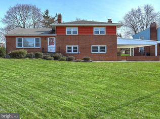 2400 Warwick Rd, York, PA 17408