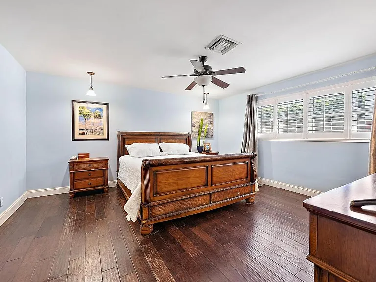 409 Lighthouse Dr — Photo 16