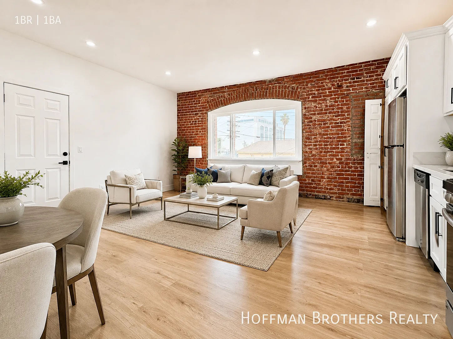 2157 W Washington Blvd Los Angeles, CA 90018 — Photo 1