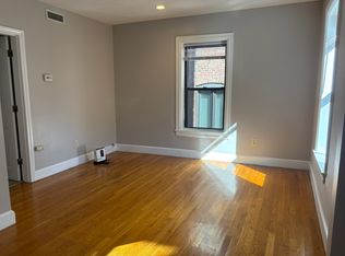 37 Sheafe St #6C, Boston, MA 02113