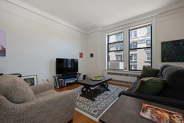 Rented by Rita S Citrin, LREB | media 25