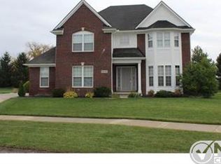 59636 Thunder Head Dr, Washington, MI 48094