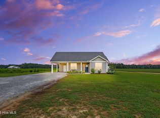 530 Rhodes Rd, Kenly, NC 27542