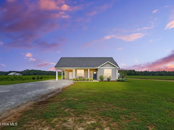 530 Rhodes Road, Kenly, NC 27542