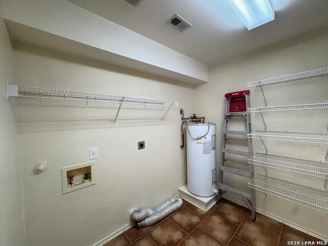 9803 Sandie — Photo 34