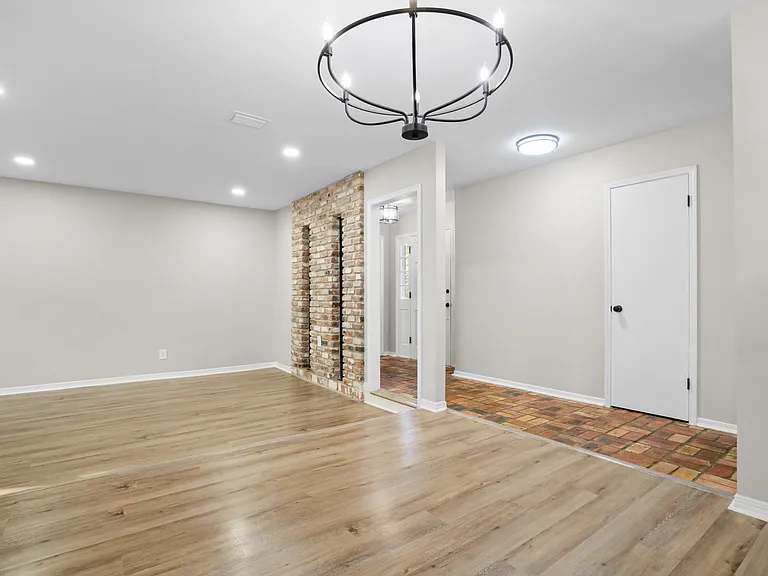 6108 Palomino Dr — Photo 4
