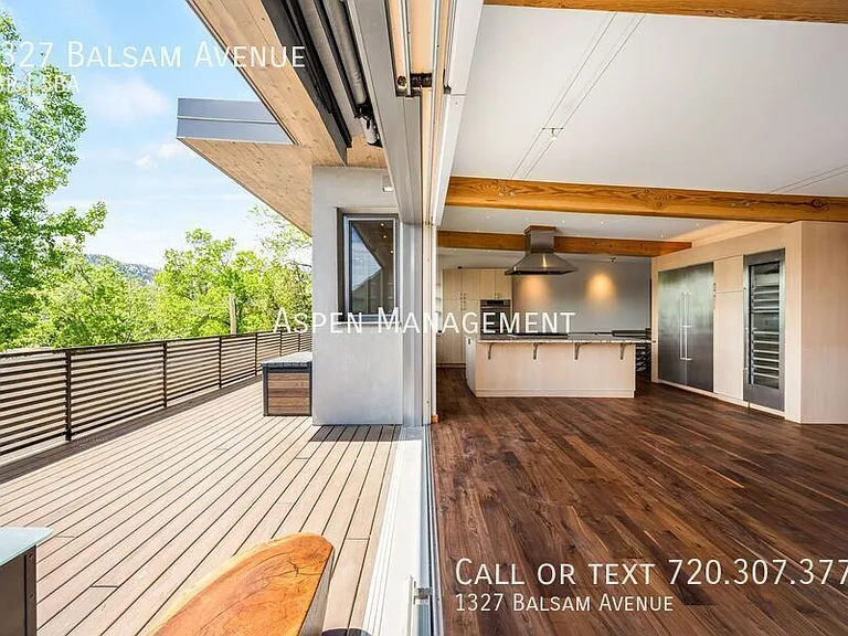 1327 Balsam Ave — Photo 5