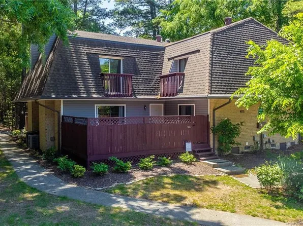 165 Springberry Ln #165, Chapel Hill, NC 27517