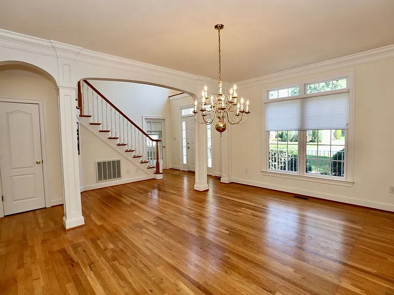 1709 Timber Ridge Ct — Photo 7