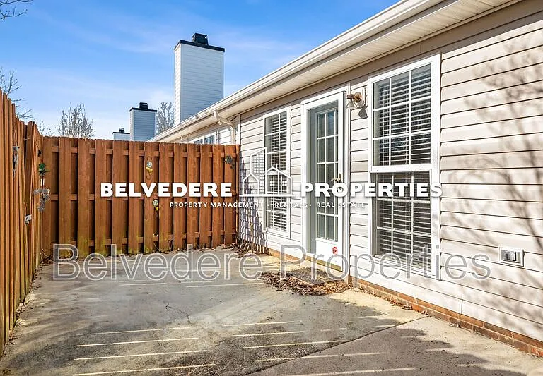 4406 Single Tree Ln — Photo 23