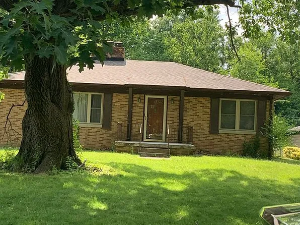 3930 Denwood Dr, Indianapolis, IN 46226