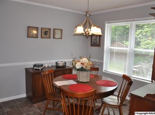 1917 Putter Cir NE, Arab, AL 35016