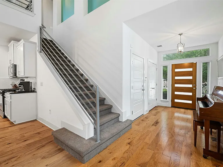 2313 Capulet St — Photo 19