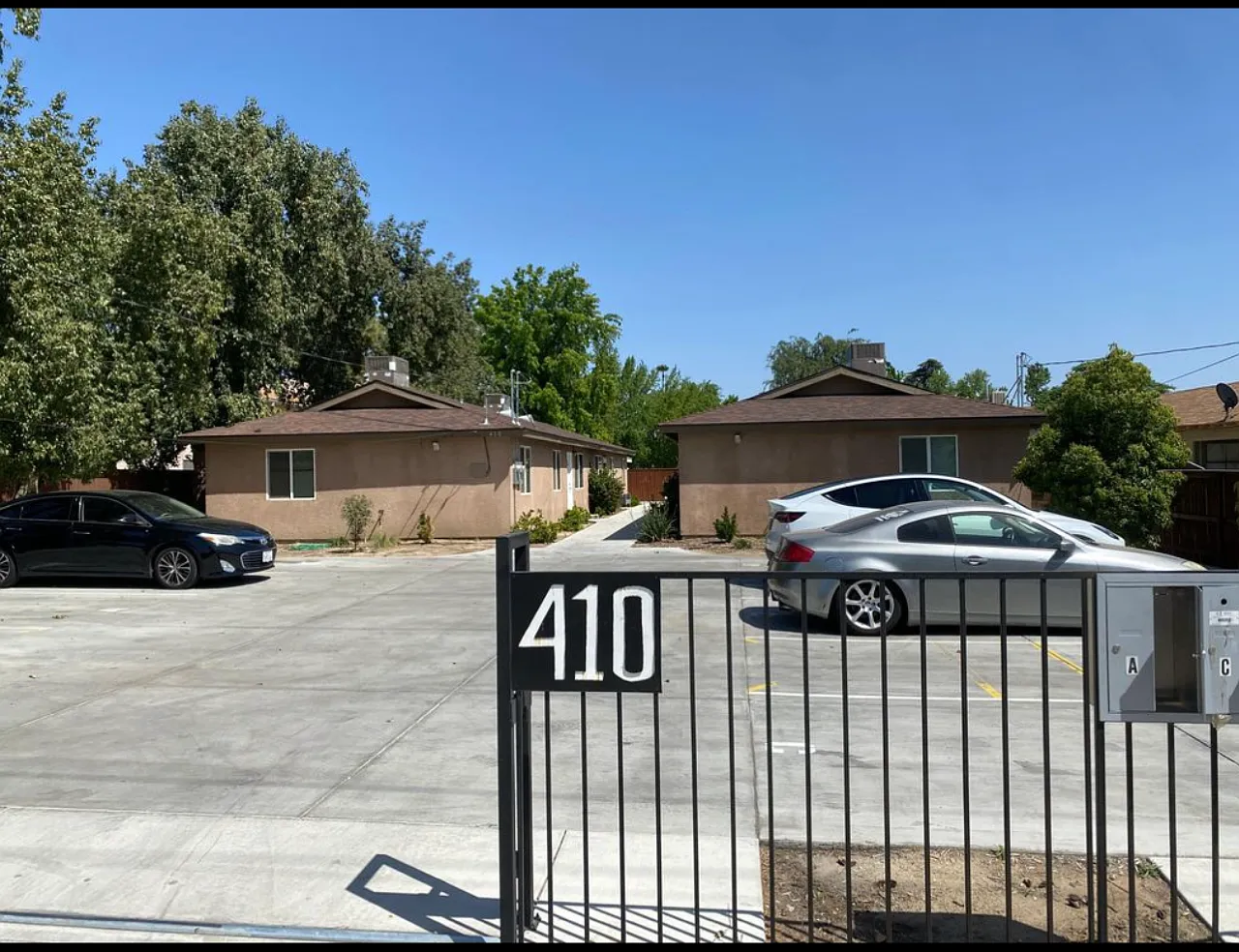 3 bed, 1200 sqft, $1,700 — Photo 3