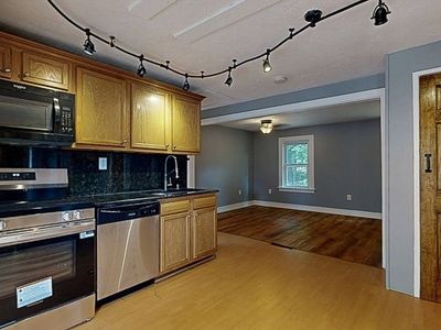 10 Overlook Ave, Charlton, MA, 01507