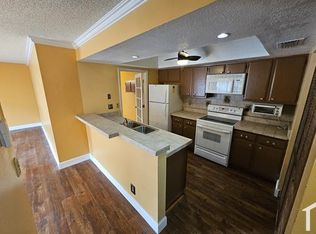6513 Harbour Rd, North Lauderdale, FL 33068