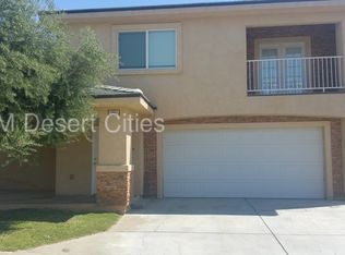 33102 Campus Ln, Cathedral City, CA 92234