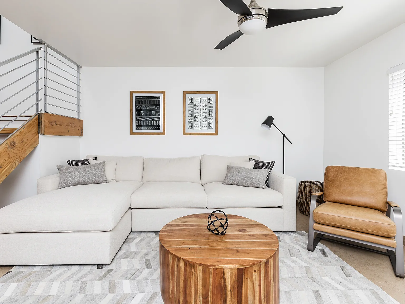 2 bed, 2.5 bath, 1700 sqft, $3,700 — Photo 4