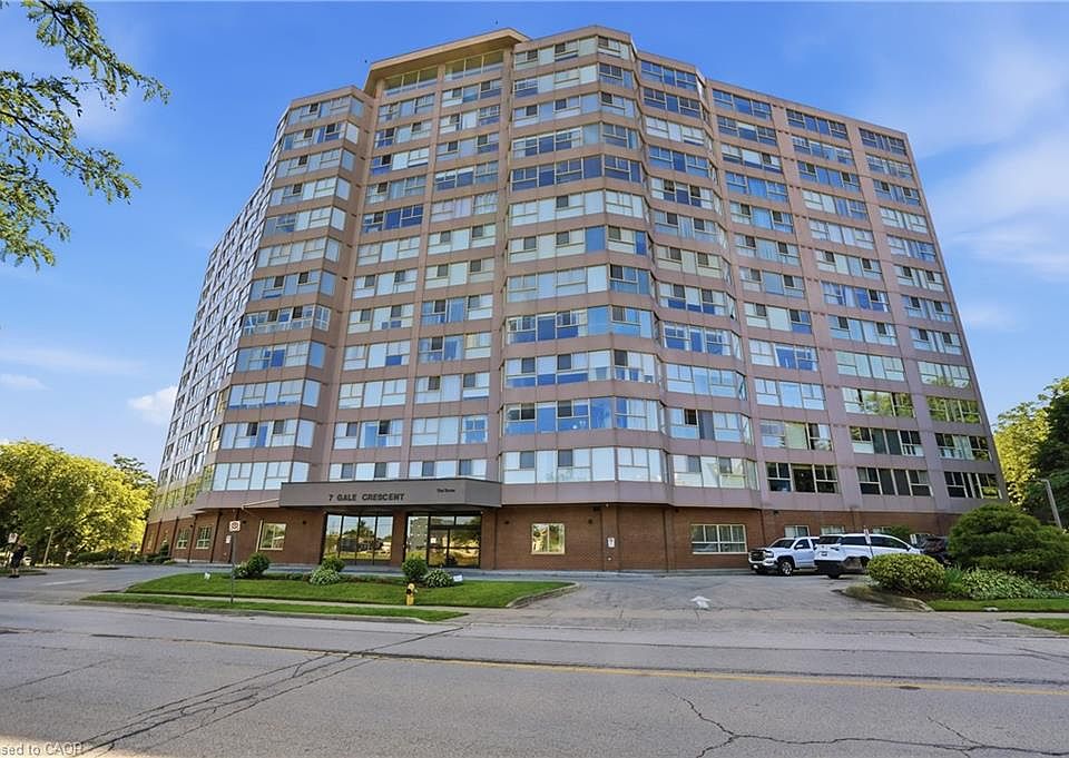 1st image of 7 Gale Cres #B3
