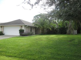 1235 Bluff Ave NE, Palm Bay, FL 32907