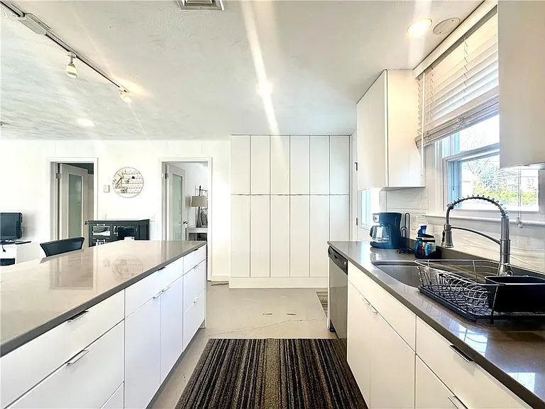 101 Briarwood Ave #A — Photo 4