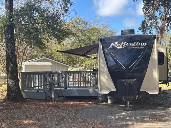 25163 NE 140th Loop #17, Fort Mc Coy, FL 32134