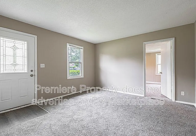 7815 E 51st St — Photo 2