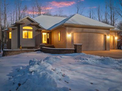 5574 County Rd N, Oconto, WI, 54153