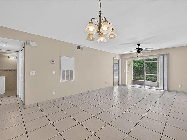 13829 Timberland Dr #101 — Photo 12