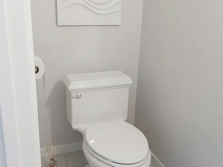 119 N Hamilton St #5 — Photo 3