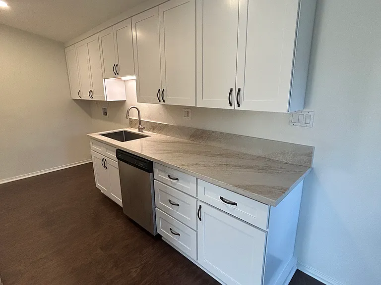 1540 Elm Ave #A — Photo 9