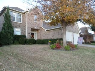 4500 Fountain Ridge Dr, Fort Worth, TX 76123