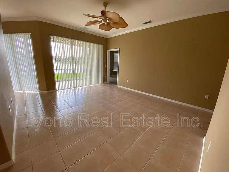 9265 Belleza Way #101 — Photo 10