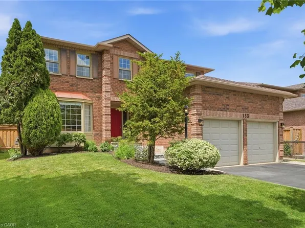 133 Warner Dr, Oakville, ON L6L 6G7
