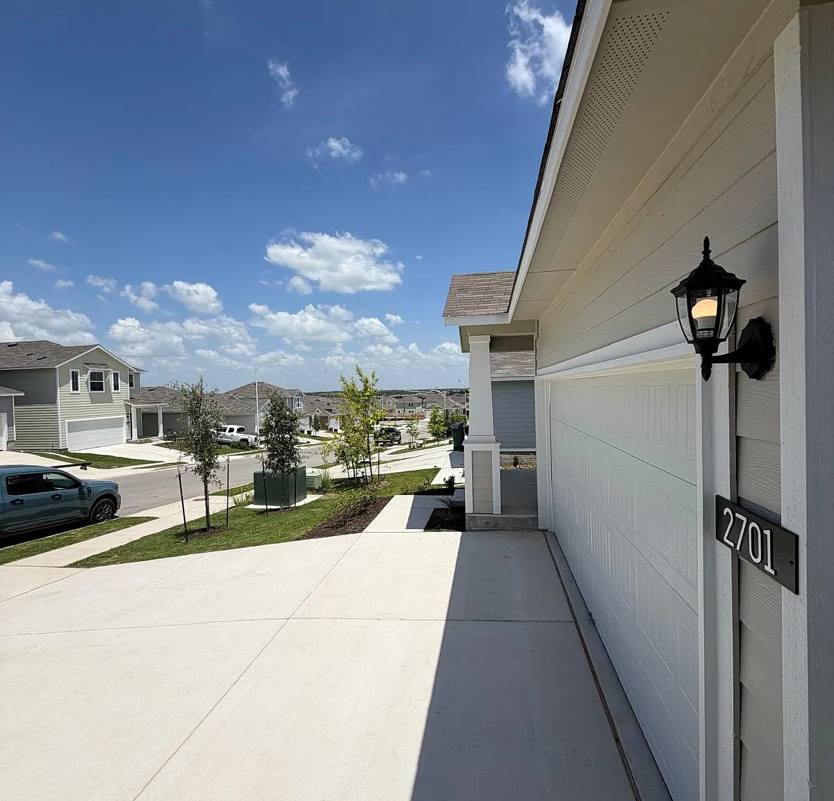 3 bed, 1533 sqft, $2,195 — Photo 4