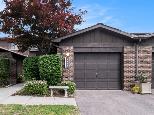 2519 Meade Ct, Ann Arbor, MI 48105