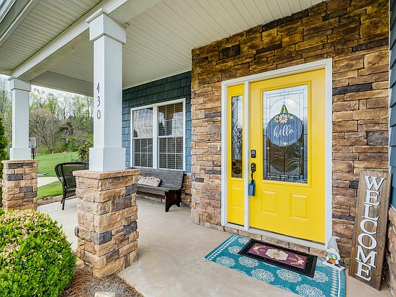 4th image of 430 Settlers Way
