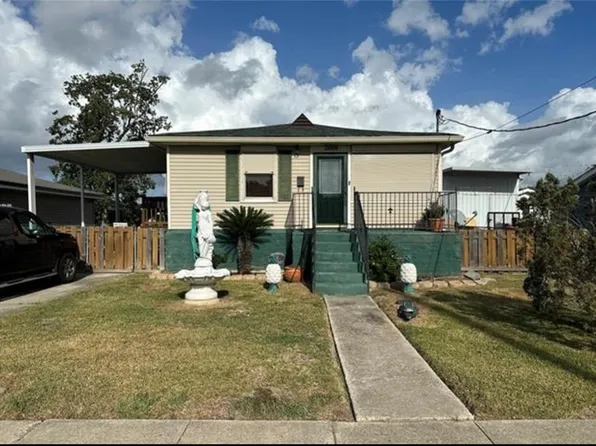 2609 Hero Dr, Gretna, LA 70053