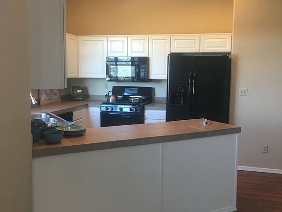 3rd image of 427 E Limberlost Dr