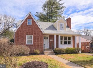 2217 N Madison St, Arlington, VA 22205
