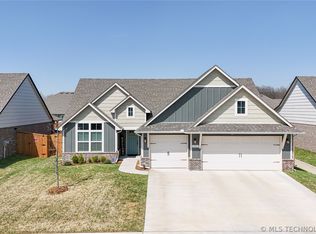 15813 E 75th St N, Owasso, OK 74055
