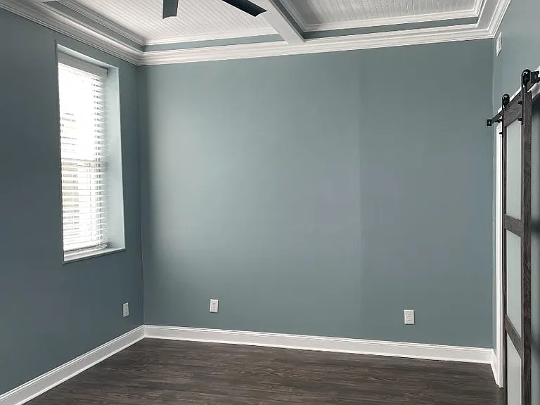 Unit Photo