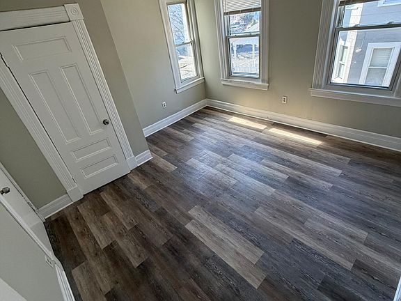 4th image of 9 Murray Hill Ave #2